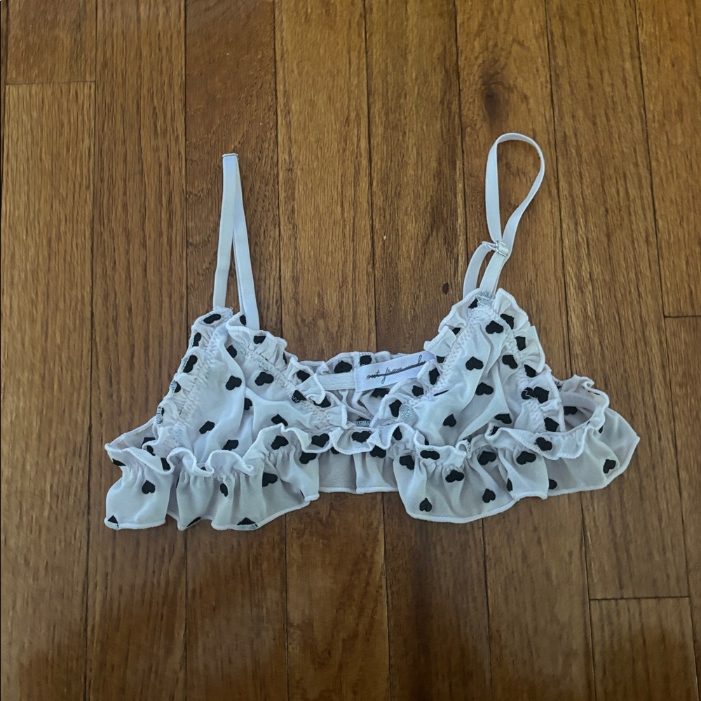 NWOT Out From Under Urban Outfitters Follow Your Heart Bralette - small - Picture 4 of 7